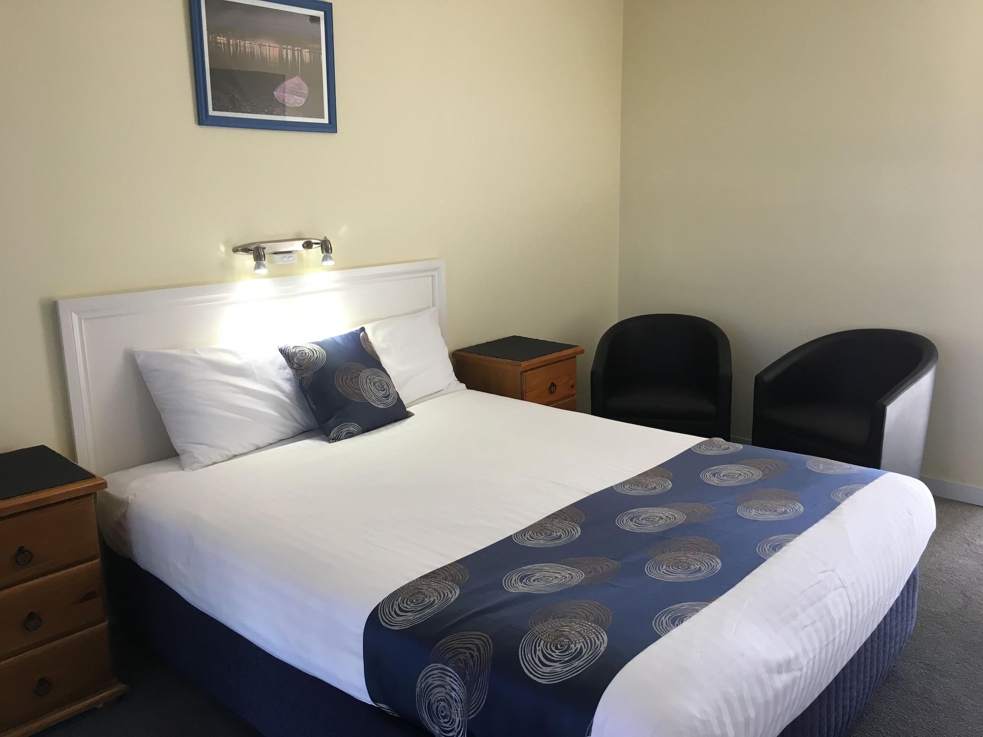 Pelican Motor Motel 3*